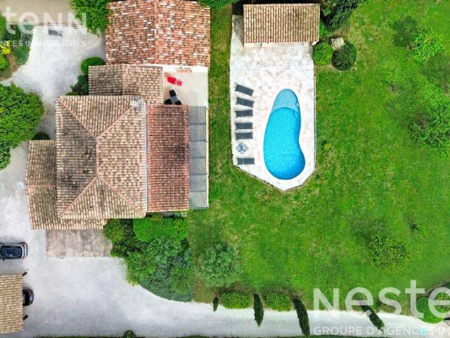 A vendre, Maison CARCES 8 pièces 208 m2 avec piscine