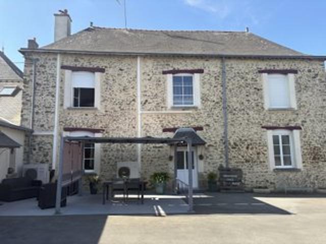 A vendre maison à Cuillé 53