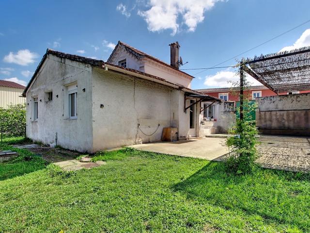 A Vendre ! Maison à Salernes de 3 pièces 71 m2 + une dépenda. 71m² Salernes