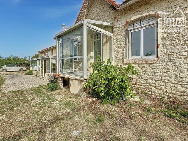 À vendre – Maison avec fort potentiel à Pernes les Fontaines