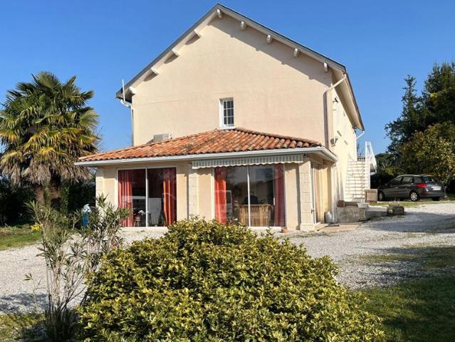 A vendre maison avec studio indépendant à Coulounieix Chamiers