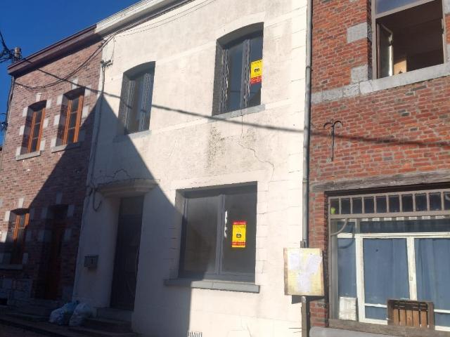à vendre Maison Beaumont Rue Charles Mottoulle