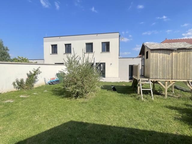 A VENDRE MAISON BREVIANDES 125m2 jardin 350m2, 4 chambres