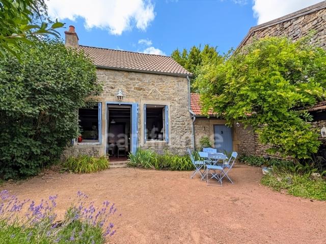 A vendre maison de 65.31 m² à JONCY 71 4 pièces 2 chambres 522 m² de terrain!