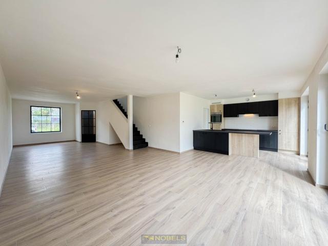 A vendre, maison de campagne nouvellement construite à Zwalm
