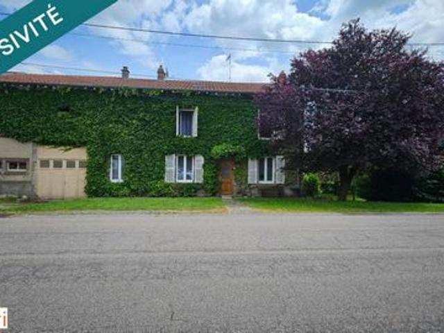 À vendre – Maison de caractère avec dépendances à Halloville