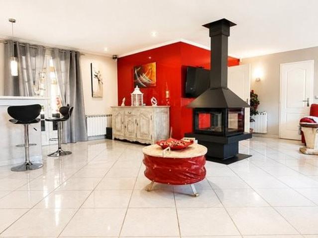 À vendre – Maison de caractère à Savignies 60 160m² Savignies