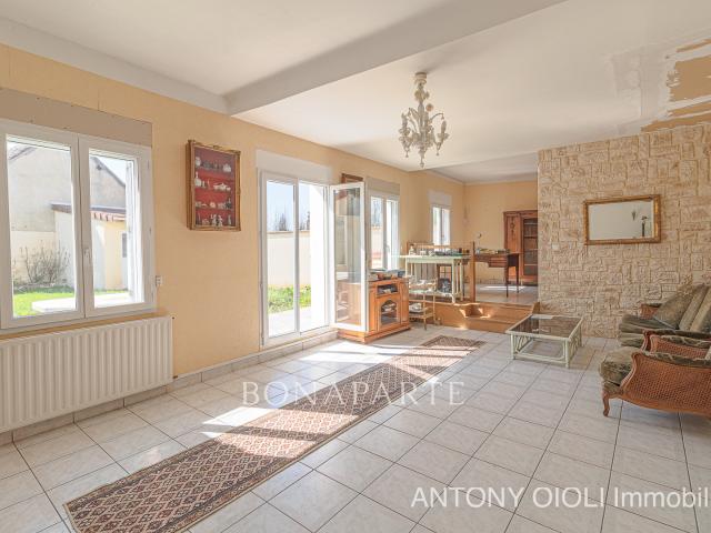 À vendre Maison de charme 4 chambres 116 m2 Sens 89100