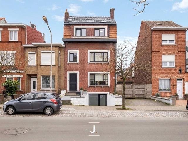 à vendre Maison de maître Courtrai Deken Degryselaan