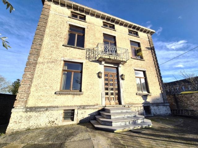 à vendre Maison de maître Thuin Drève des Alliés
