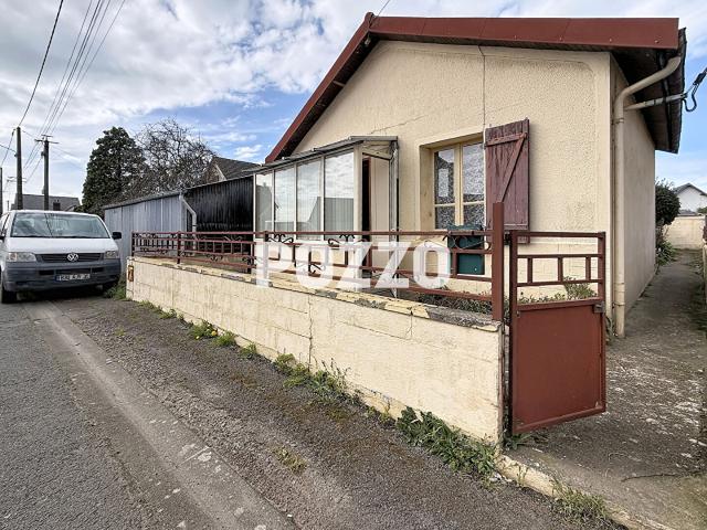 A VENDRE Maison de plain pied DONVILLE LES BAINS 50350