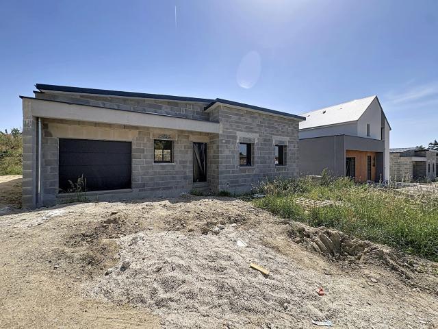 A vendre Maison de plain pied en l'état futur d'achèvement Frais de notaire réduit