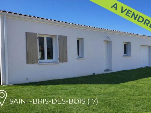À VENDRE – Maison de plain pied neuve à Saint Bris des bois, conforme RE 2020 – Disponible immédiatement