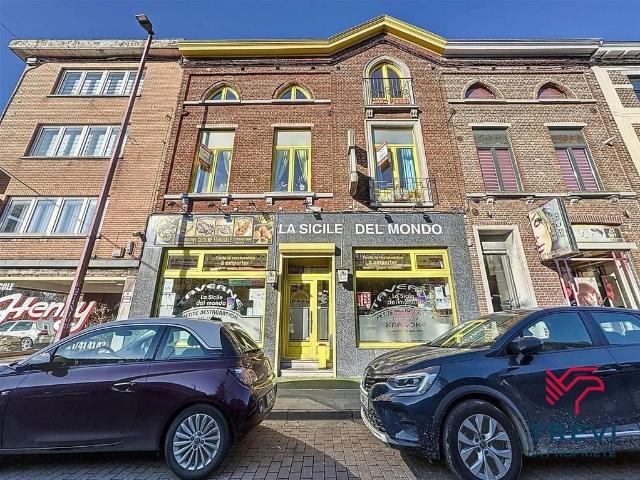 à vendre Maison de rapport Gilly Chaussée Impériale