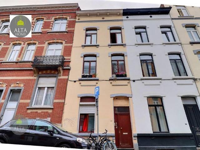 à vendre Maison de rapport Saint Gilles Chaussée de Forest
