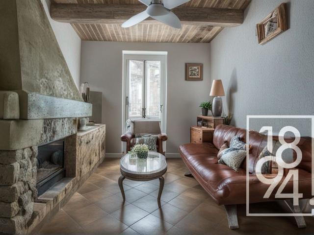 A Vendre ! Maison de village sur 3 niveaux ! Secteur des Camoins