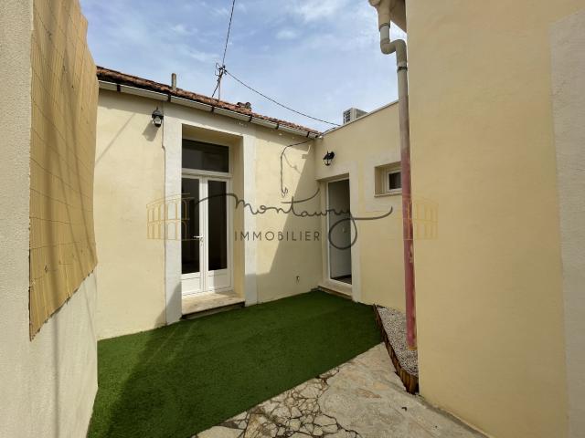 A VENDRE MAISON DE VILLE NIMES MONTAURY