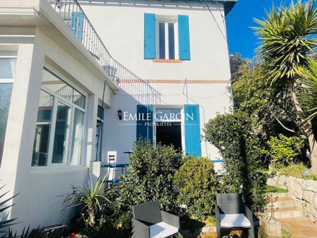 À vendre Maison début du XXème en bord de mer à l'Estaque