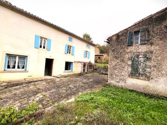 A Vendre Maison + Dependances Sur 1,2ha De Terrain Chalabre 300m² Chalabre