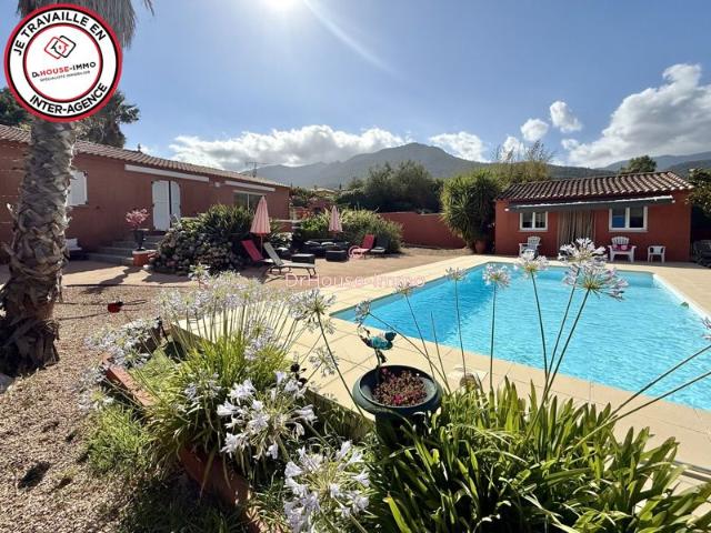 À vendre maison en exclusivité PORTO VECCHIO 2A Corse du Sud, villa de charme avec T2 indépendant, piscine et écrin de verdure de 1200 m²