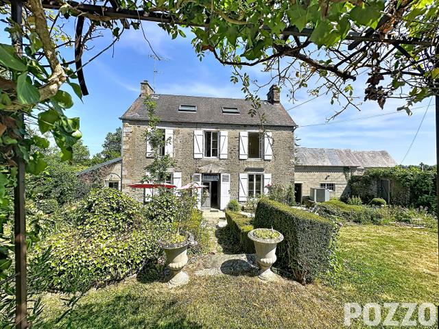 A Vendre Maison en pierres avec chambre d'hôtes 7 pièce s 150 m2 Terrain d'environ 2196 m2