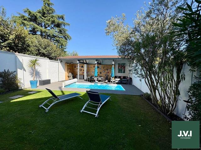A VENDRE Maison Enghien Les Bains 7 pièces 160 m²
