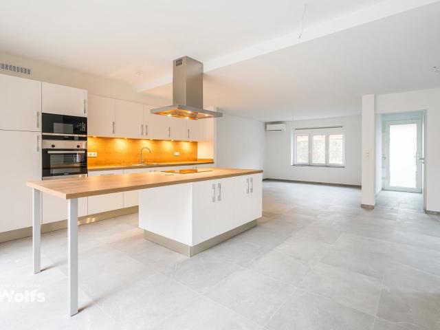 à vendre Maison Ében Émael Rue du Village