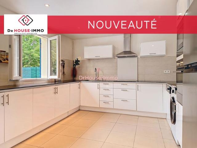 À vendre Maison familiale avec logement indépendant Ecquevilly Yvelines Ile de France 78920