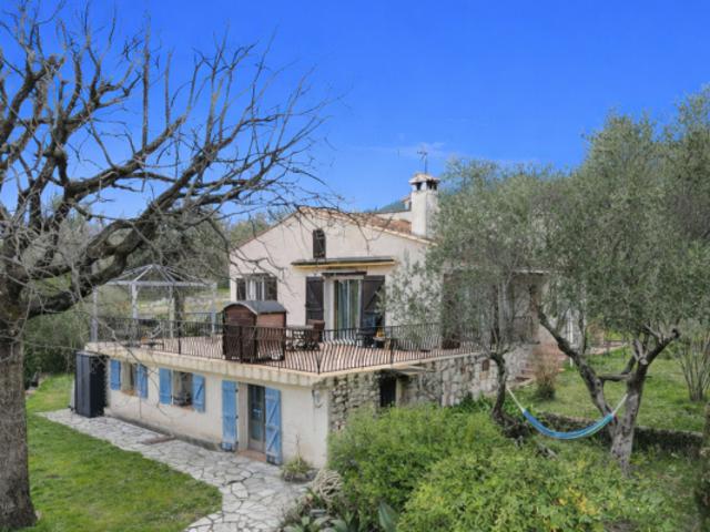 A VENDRE Maison familiale à Tourrettes sur Loup