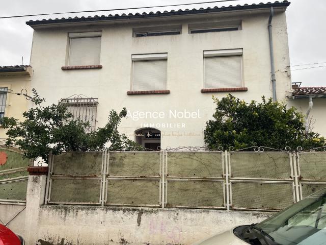 À Vendre Maison familiale de caractère 7 pièces, garage, quartier Nord de Perpignan