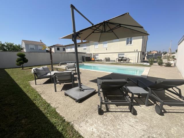 À vendre Maison familiale en excellent état à Loyettes, pr