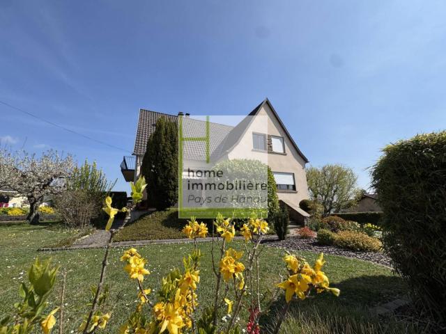 À Vendre Maison Familiale 7 Pièces 185 m² Terrain de 980 m