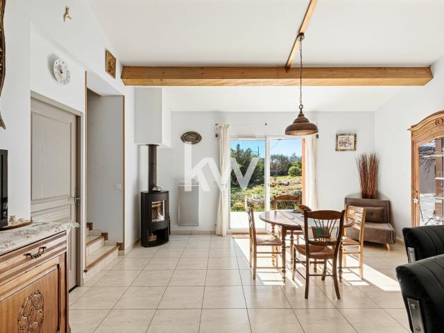 À Vendre Maison Individuelle Récente avec Vue Panoramique à Escragnolles