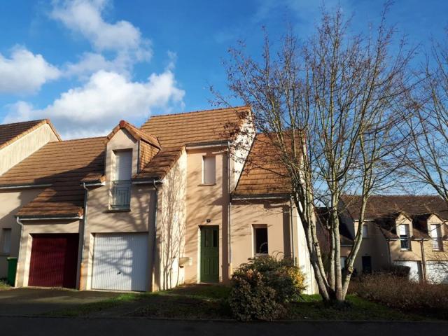 A VENDRE MAISON LES ARDRIERS LE MANS
