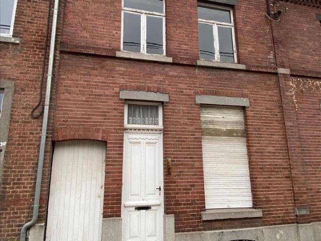 à vendre Maison Moustier Sur Sambre rue de la Glacerie