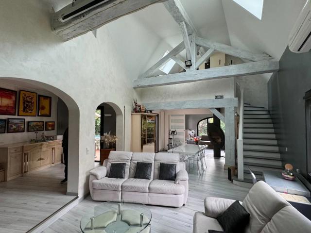 A vendre Maison Montmorency 10 pièces 271 m² au sol 313 m²