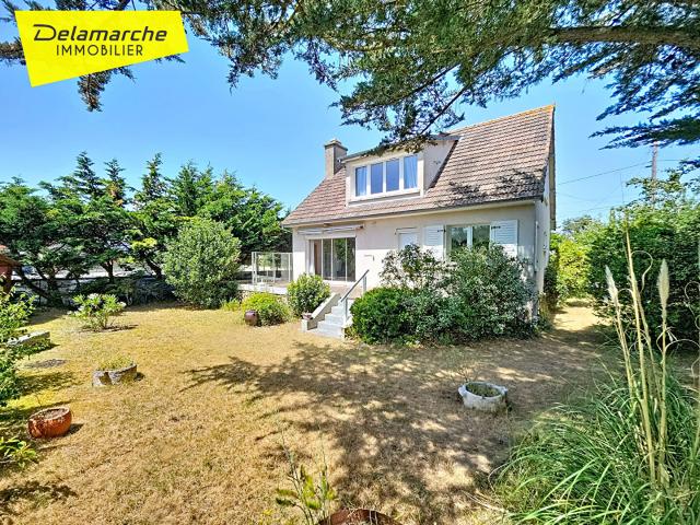 A vendre maison Saint Martin de Brehal 6 pièces