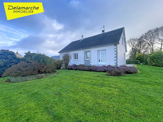 A vendre maison sur sous sol Le Tanu 6 pièces