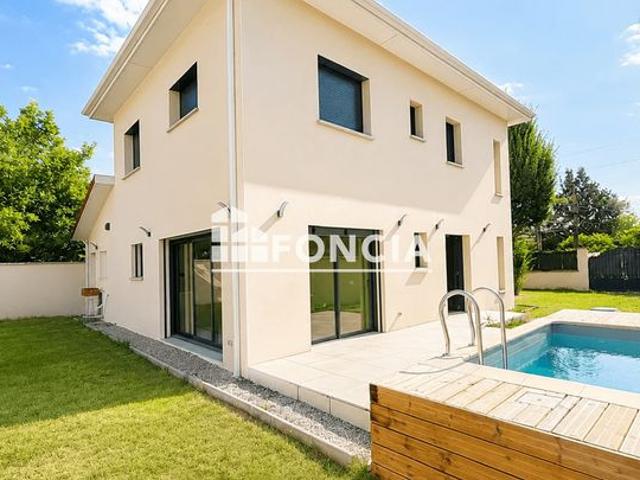 À vendre – Maison récente T4 de 107 m² avec piscine à Villefranche sur Saône