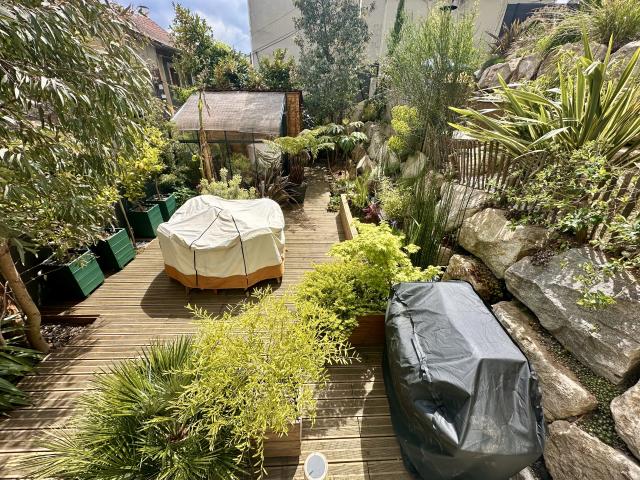 À vendre Maison rénovée proche gare Châteaucreux