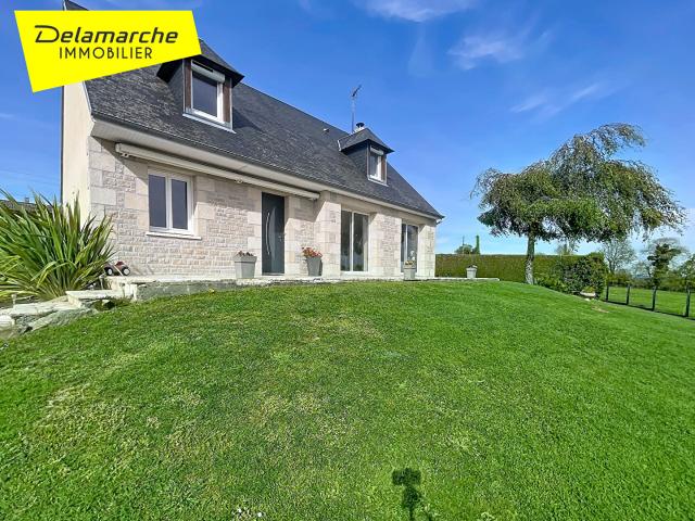 A VENDRE Maison rénovée sur sous sol à Gavray