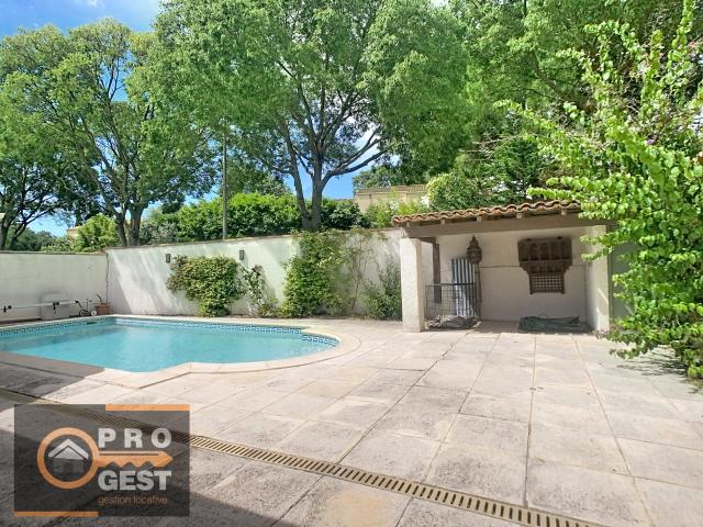 À vendre Maison T5 de 144 m2 habitables Quartier Aiguelongue à Montpellier