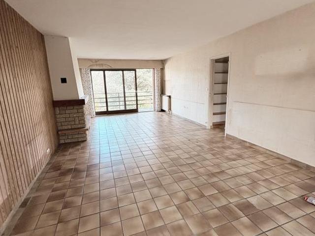A VENDRE MAISON T7
