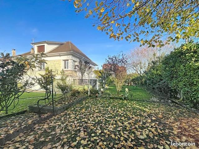 A VENDRE Maison Viroflay Rive Gauche
