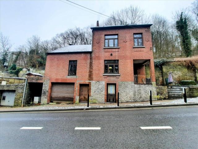 à vendre Maison Yvoir Rue d'Evrehailles