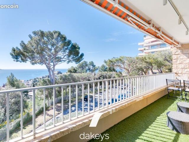 A vendre Marseille 13007 RESIDENCE LES ALPILLES Première ligne