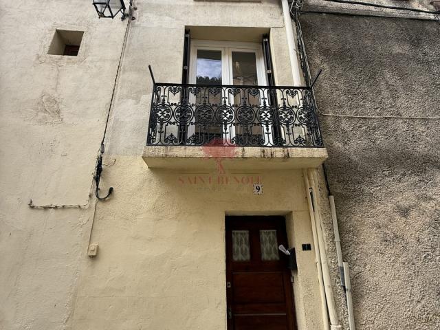 A VENDRE MONTAGNAC MAISON DE VILLAGE TYPE 2 PIECES 53 M2