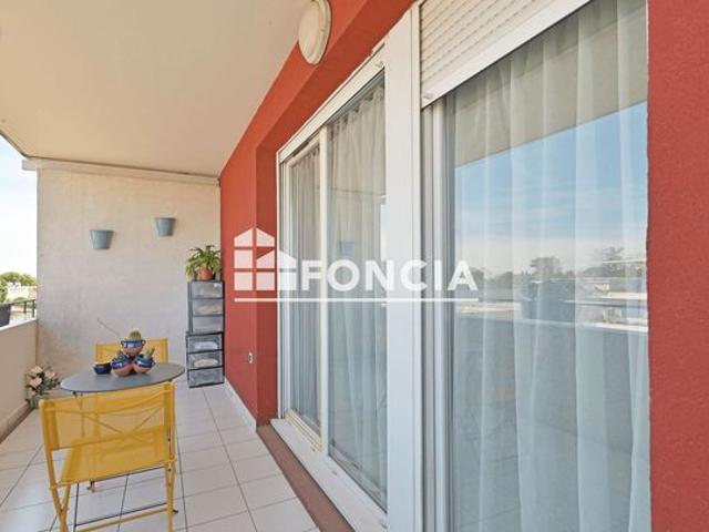 À vendre Montpellier appartement deux pièces avec terrasse garage