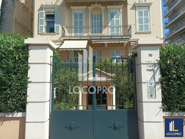 A VENDRE MURS LIBRES 210 M2 NICE CENTRE VILLE