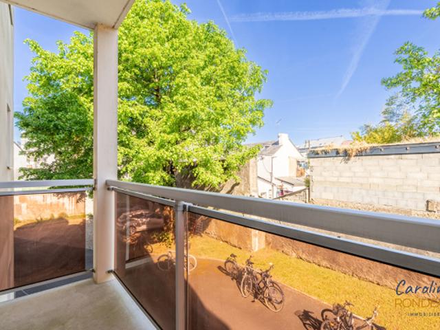 A vendre Nantes St Donatien T2 balcons garage ascenseur